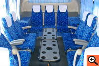 中型バス　サロン席